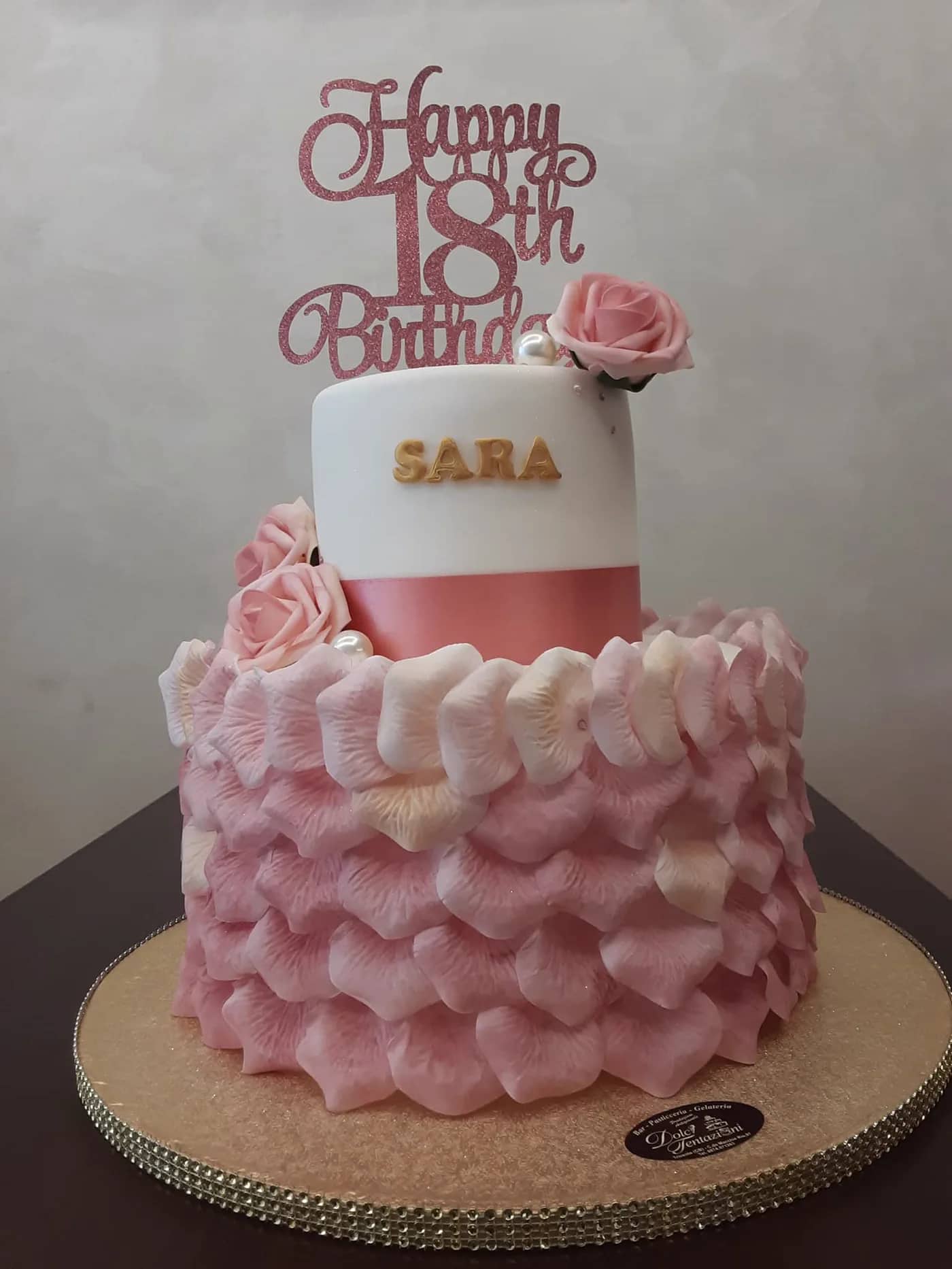 Torta per 18 anni realizzata da Dolci Tentazioni