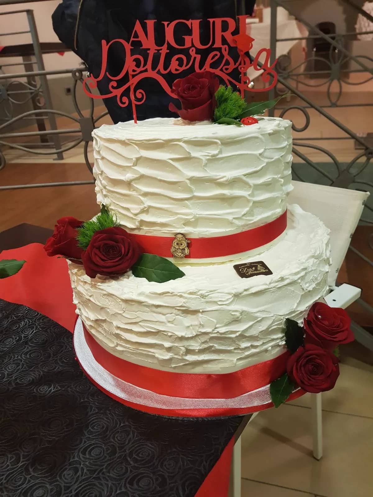 Torta per anniversario realizzata da Dolci Tentazioni