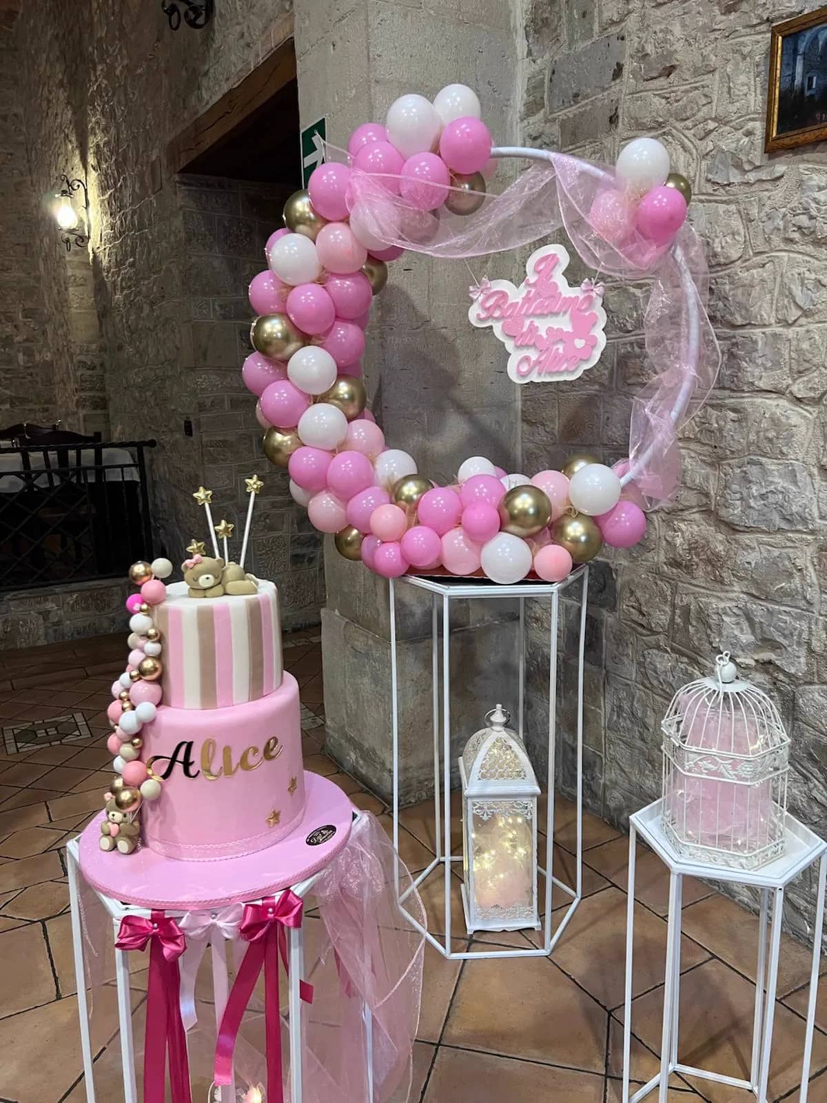 Torta per battesimo realizzata da Dolci Tentazioni